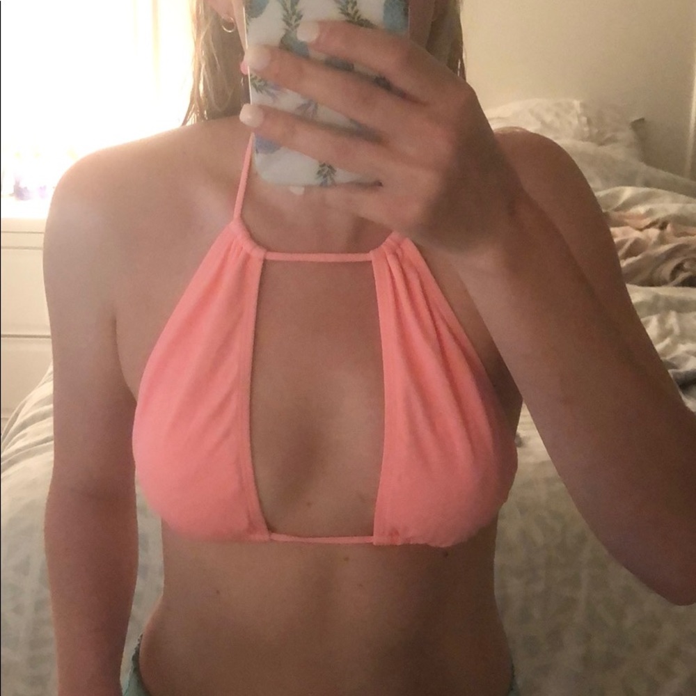 LA hearts bathing suit top